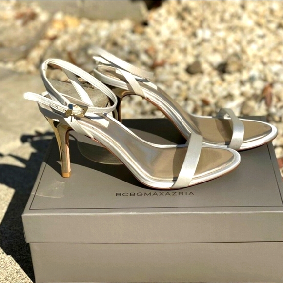 π 2X HOST PICK π BCBG MaxAzria MaβPalace Satin Open Toe Heels - Picture 5 of 15